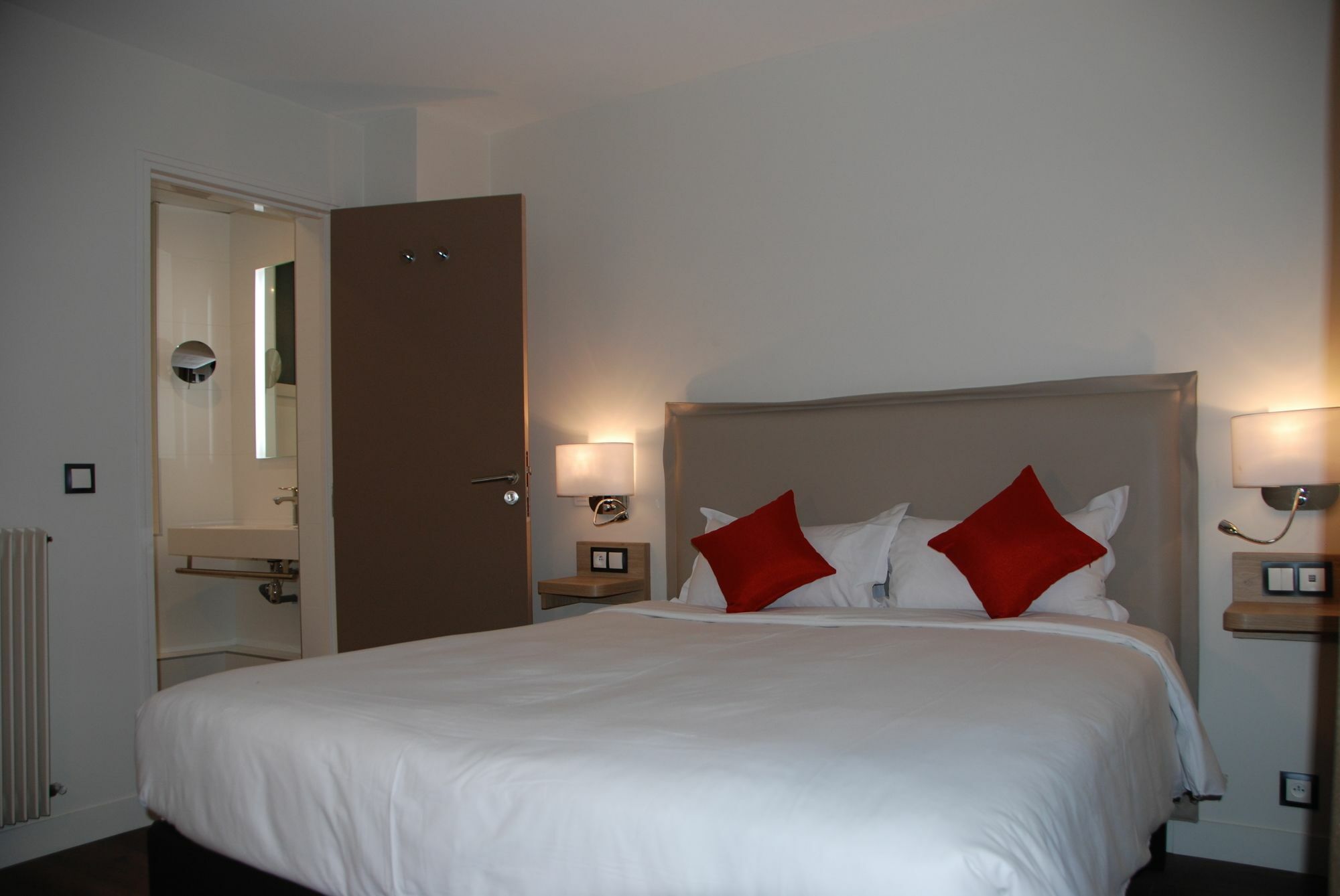 Courcelles Mederic Hotell Paris Eksteriør bilde