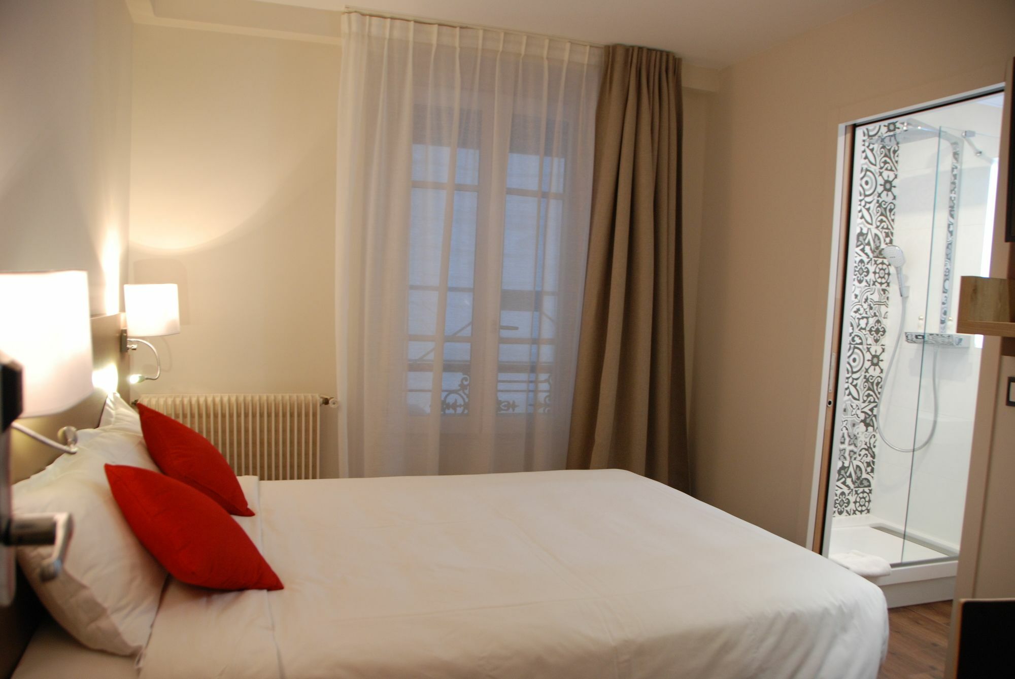Courcelles Mederic Hotell Paris Eksteriør bilde